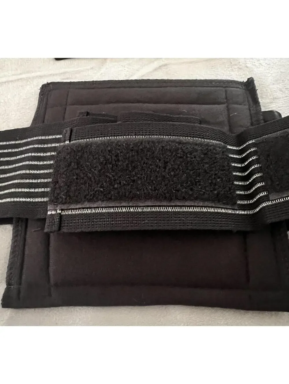 Breathable G Tube Holder Belt Large Square Sponge Feeding Tube Pouch 2 Pack